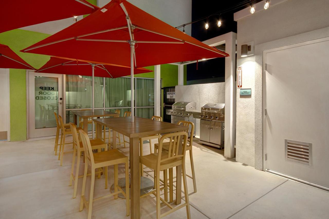Home2 Suites By Hilton Garden Grove Exterior photo